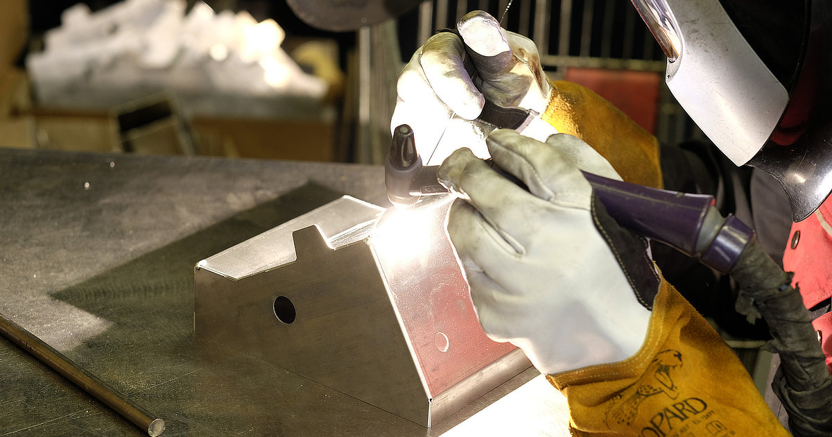 Welding Glenmore Hane